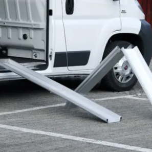 Paire de rampes amovibles repliables legeres 2985*155mm * 300 kg